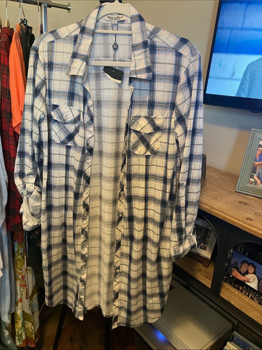 White Mark White & Blue Plaid Longline Button-Down Shirt